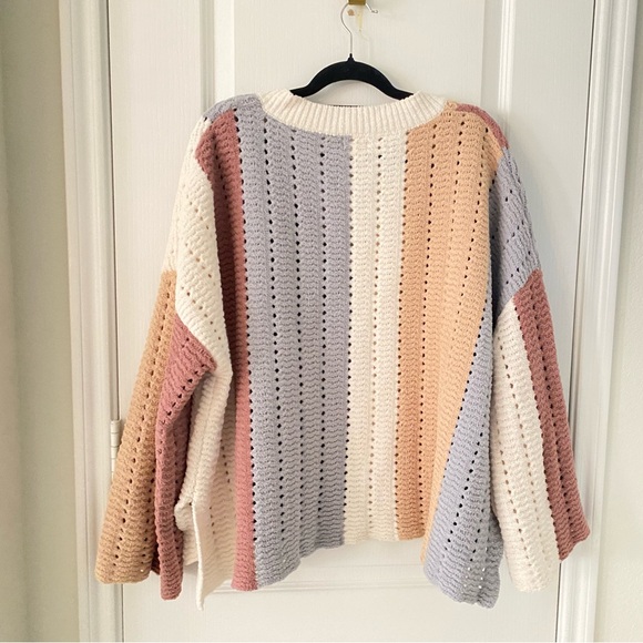 POL Colorblock V-Neck Sweater Size L EUC - Picture 5 of 6